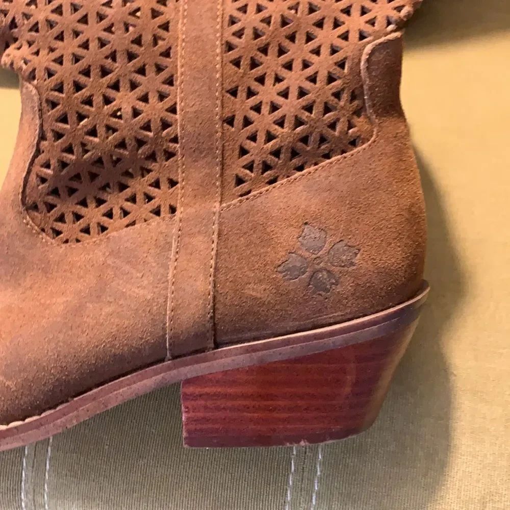Patricia Nash Blair Mid-Shaft boots, size 8. - Picture 5 of 6